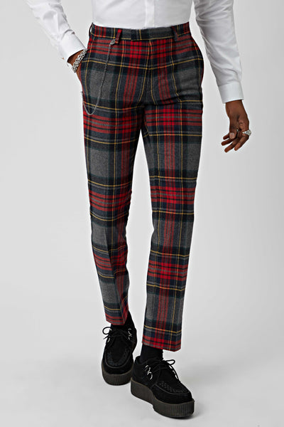 What To Wear With Black Watch Tartan Plaid Pants | He Spoke Style
